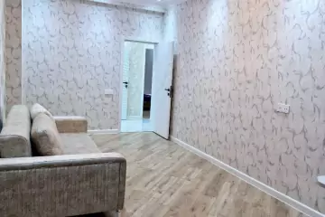Satılır Yeni Tikili Qələbə Residence Yaşayış Kompleksida