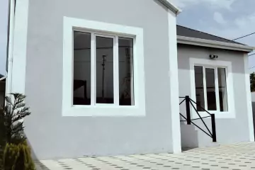Satılır Həyət Evi Qalada