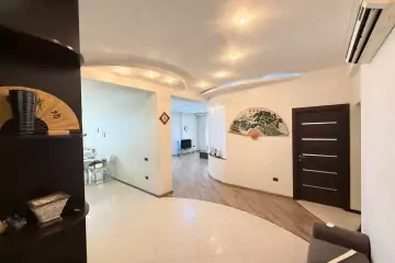 Aylıq Kirayə Yeni Tikili Elmler Akademiyasıda