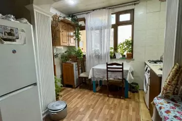 Satılır Köhnə Tikili Yeni Yasamalda
