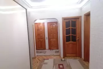 Aylıq Kirayə Köhnə Tikili Bakı Kinoteatrıda