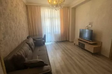 Satılır Yeni Tikili şərq Bazarında