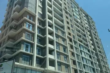 Satılır Yeni Tikili şərq Bazarında