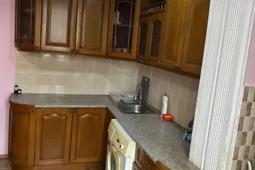 Aylıq Kirayə Köhnə Tikili Elmler Akademiyasıda