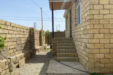 Satılır Həyət Evi Masazırda