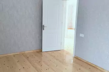 Satılır Həyət Evi Qalada
