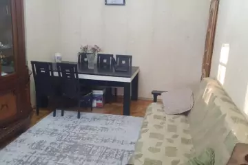 Satılır Köhnə Tikili Yeni Günəşlidə