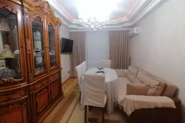 Aylıq Kirayə Köhnə Tikili Bakı Kinoteatrıda