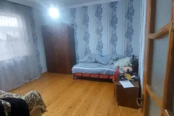 Satılır Həyət Evi Binədə