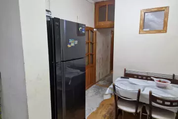 Satılır Köhnə Tikili Yeni Günəşlidə
