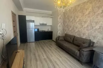 Satılır Yeni Tikili şərq Bazarında