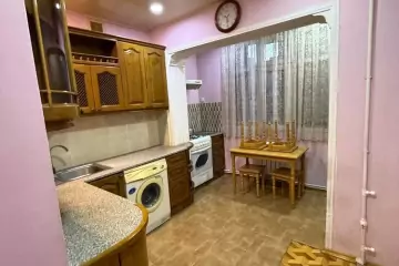 Aylıq Kirayə Köhnə Tikili Elmler Akademiyasıda