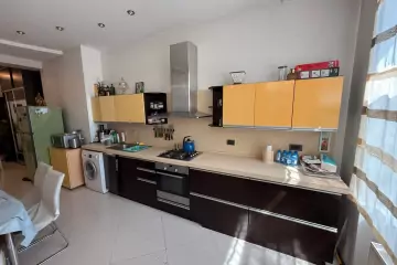 Aylıq Kirayə Yeni Tikili Elmler Akademiyasıda