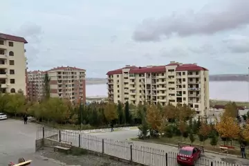 Satılır Yeni Tikili Masazırda