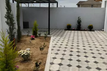 Satılır Həyət Evi Qalada