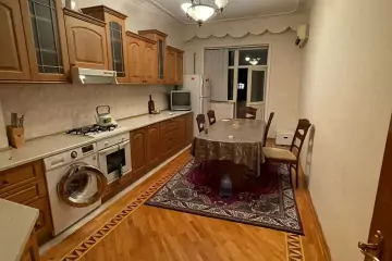 Aylıq Kirayə Yeni Tikili Heydər əliyev Mərkəzində