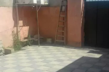 Satılır Həyət Evi Binəqədidə