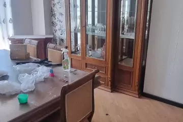 Satılır Yeni Tikili Elmler Akademiyasıda