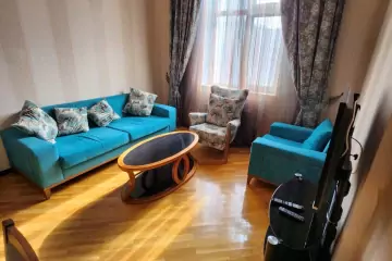 Aylıq Kirayə Yeni Tikili Beşmərtəbədə