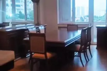 Satılır Yeni Tikili Elmler Akademiyasıda