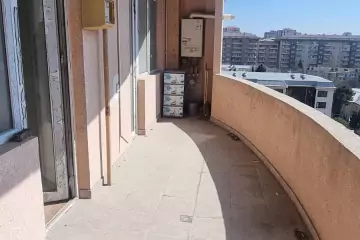 Satılır Yeni Tikili Elmler Akademiyasıda