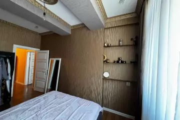 Satılır Yeni Tikili Masazırda