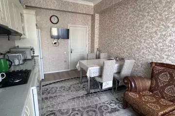 Satılır Yeni Tikili Yeni Yasamalda