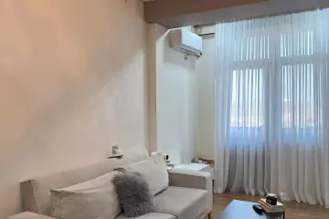 Satılır Yeni Tikili Masazırda
