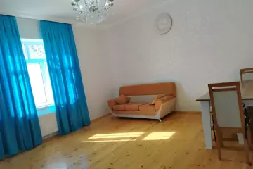 Satılır Həyət Evi Zabrat Qəsəbəsida