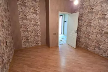 Satılır Həyət Evi Bakıda