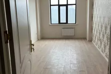 Satılır Yeni Tikili Sumqayıt şəhərində