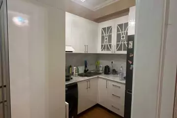 Satılır Yeni Tikili Yeni Yasamalda