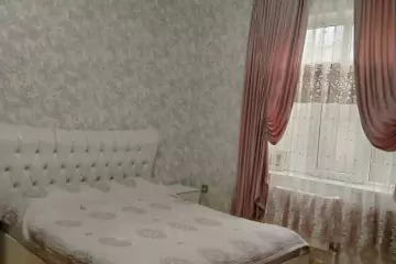 Satılır Həyət Evi Zabrat Qəsəbəsida