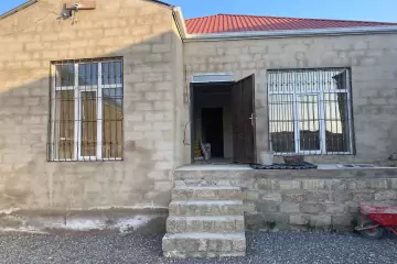 Satılır Həyət Evi Buzovnada
