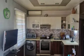 Satılır Köhnə Tikili Yasamalda