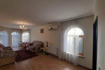 Satılır Həyət Evi Buzovnada