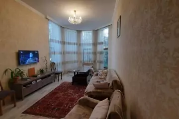 Satılır Həyət Evi Buzovnada