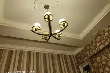 Satılır Həyət Evi Bakı Kinoteatrıda