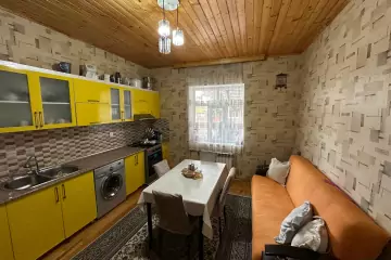 Satılır Bağ Evi Buzovnada