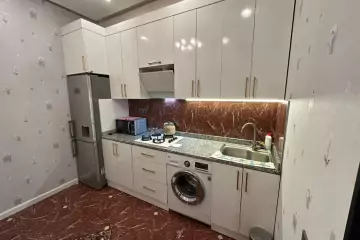 Aylıq Kirayə Yeni Tikili Elmler Akademiyasıda
