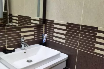 Satılır Həyət Evi Bakı Kinoteatrıda