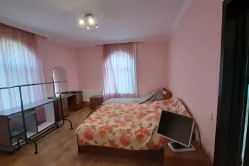 Satılır Həyət Evi Buzovnada