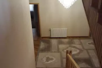 Satılır Həyət Evi Bakı Kinoteatrıda