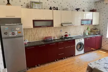 Satılır Həyət Evi Buzovnada