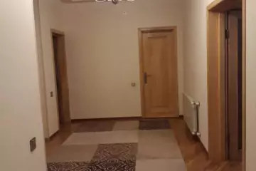 Satılır Həyət Evi Bakı Kinoteatrıda