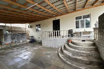Satılır Bağ Evi Buzovnada