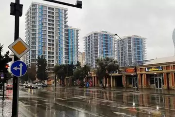 Satılır Yeni Tikili Heydər əliyev Mərkəzində