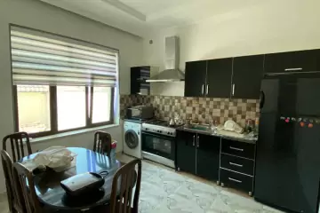 Satılır Həyət Evi Masazırda