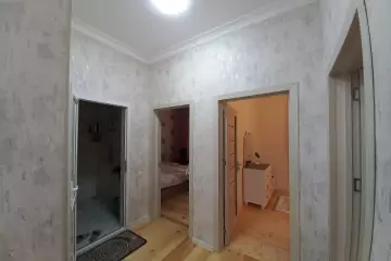 Satılır Həyət Evi Zabrat Qəsəbəsida
