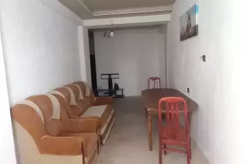 Satılır Yeni Tikili Bakı Kinoteatrıda